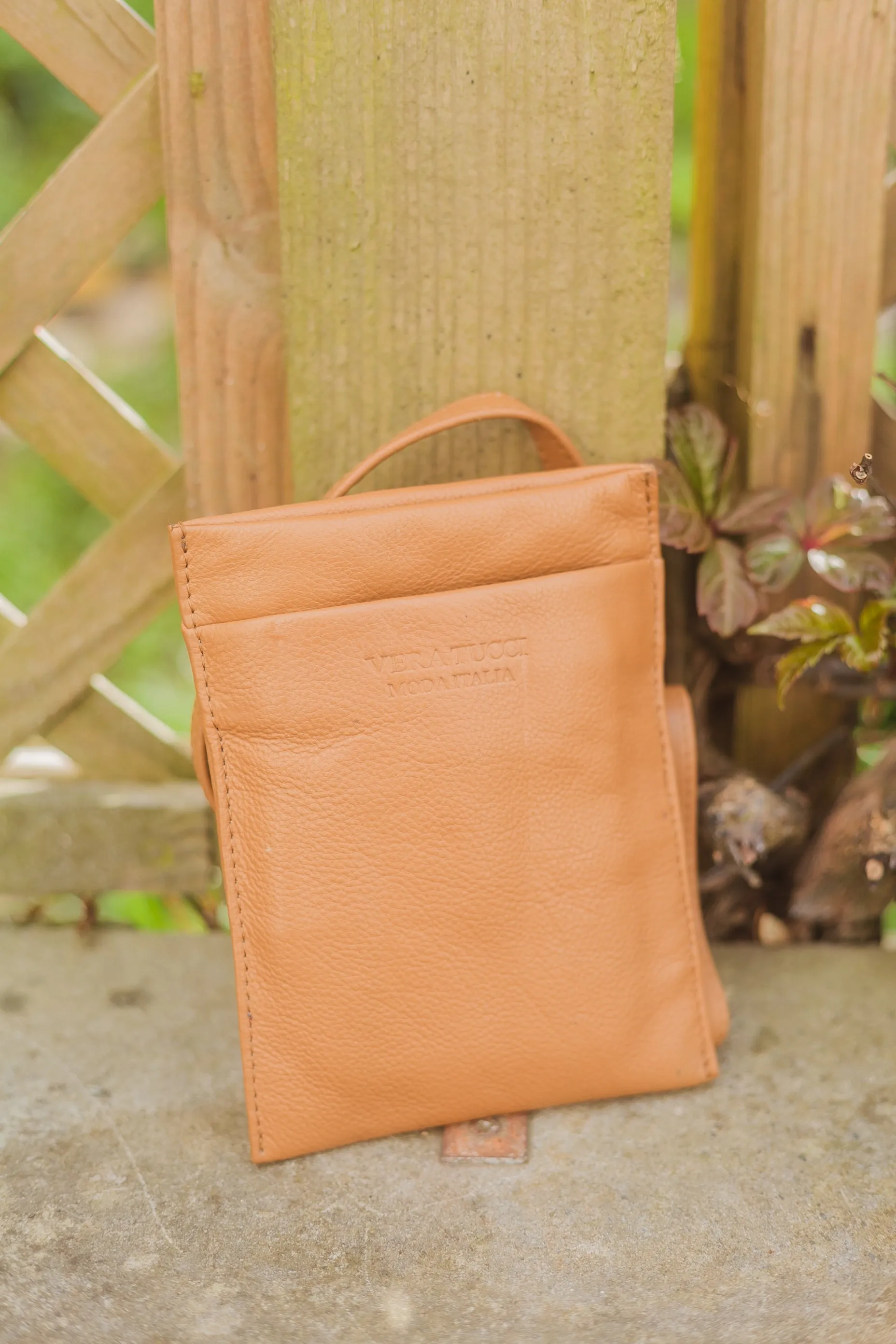AMY - STYLE 007 SMALL LEATHER POUCH