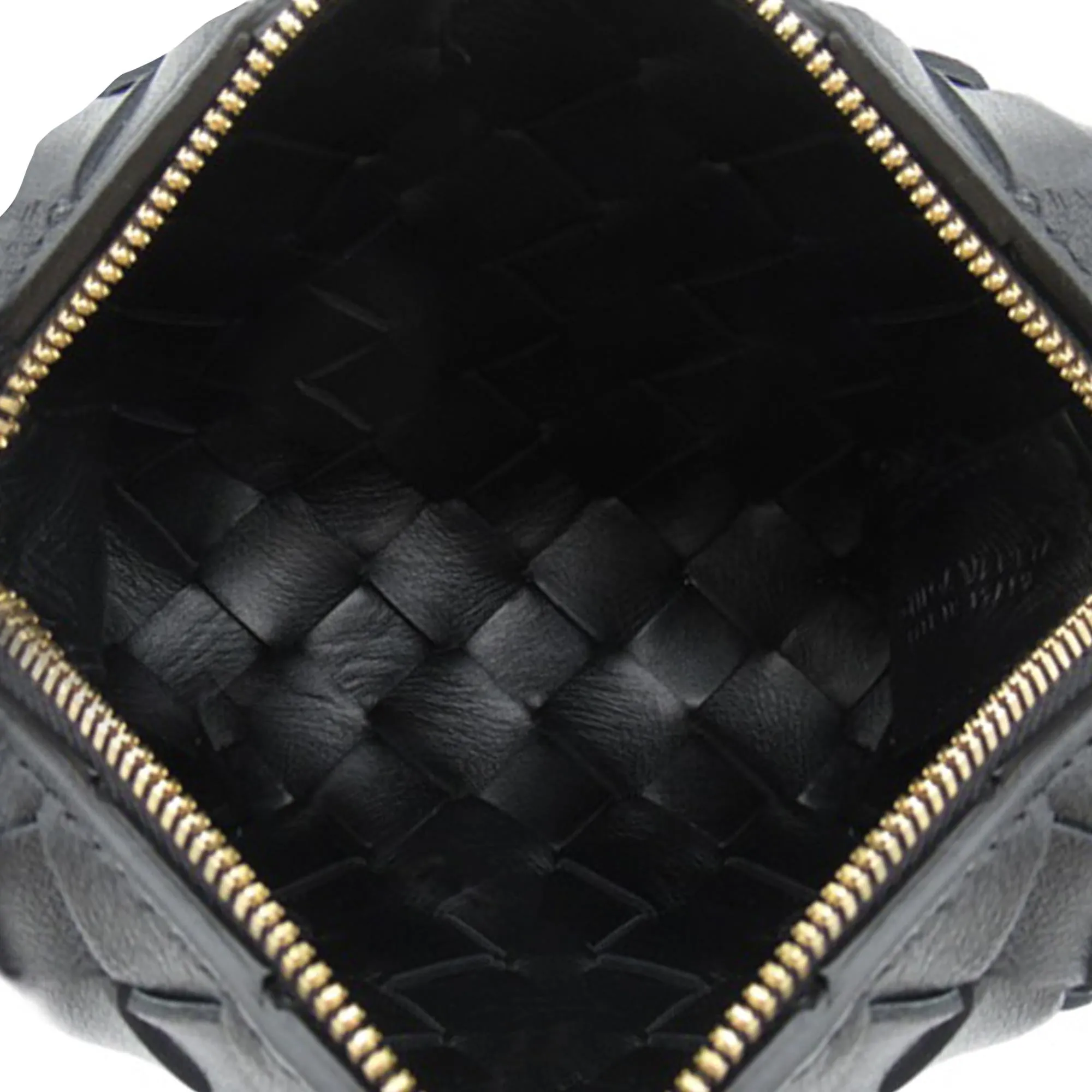 Bottega Veneta Candy Intrecciato Loop Camera Bag (SHG-rDq8tB)