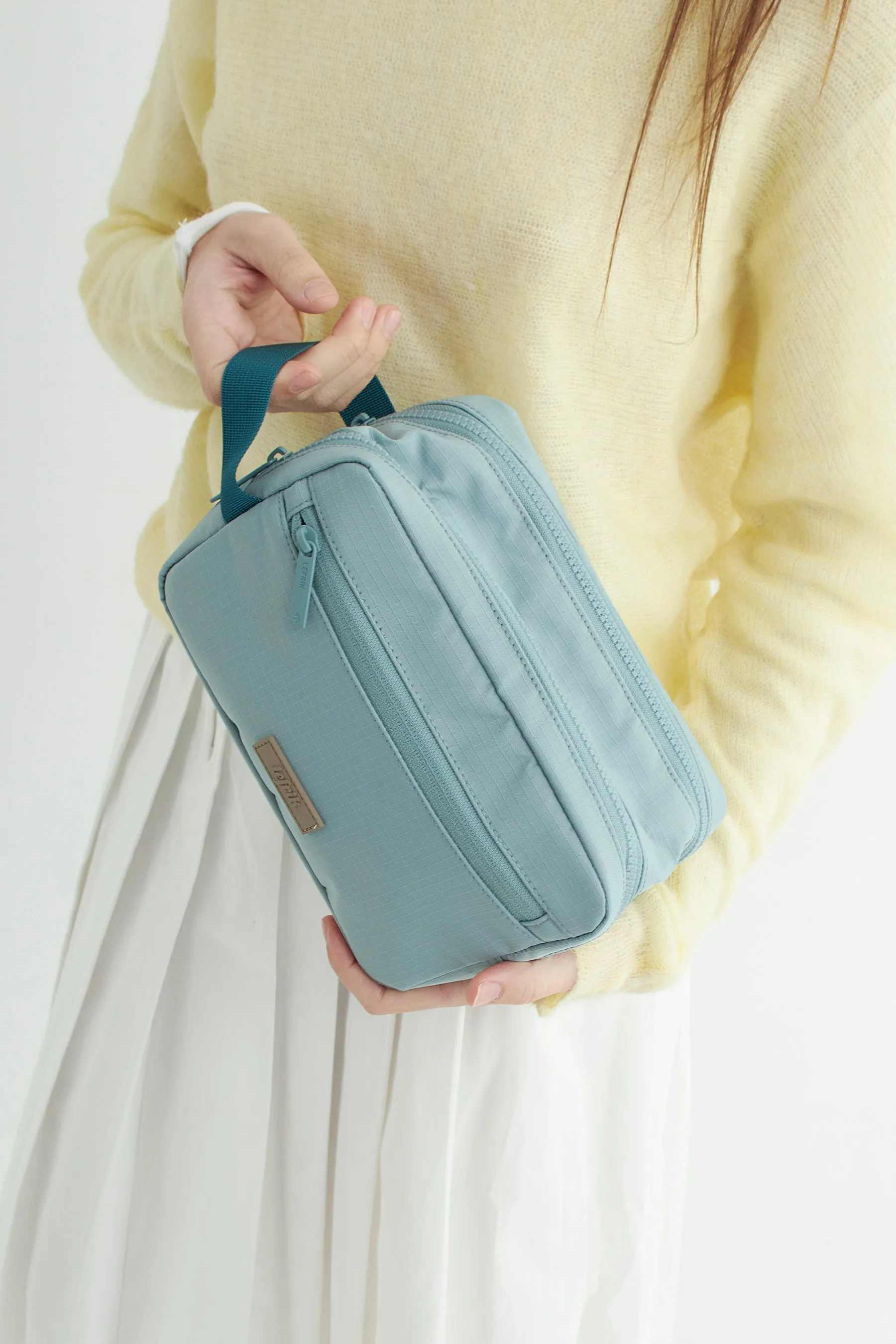 Kei Washbag Sky Blue Vandra